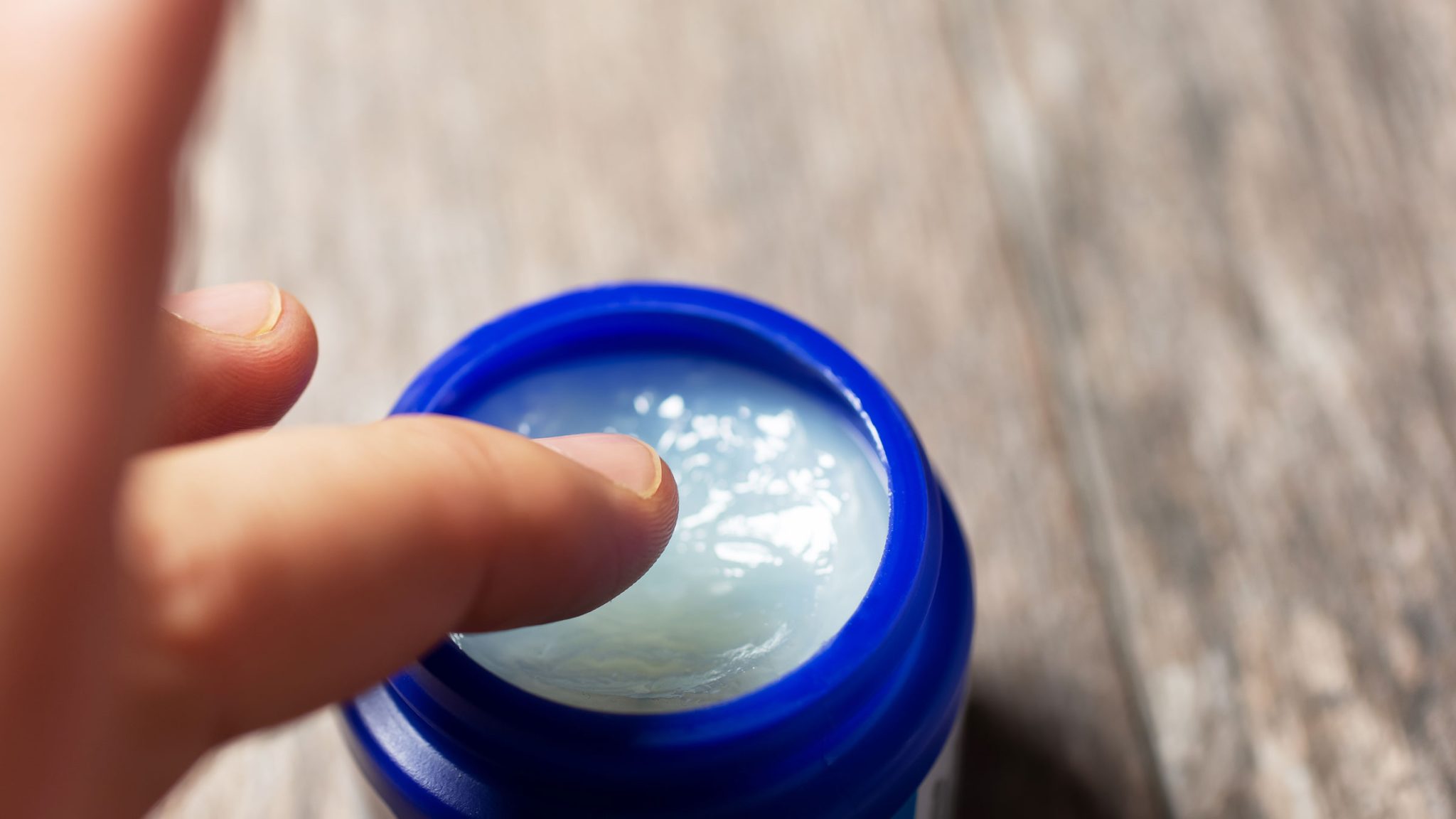 Can You Leave Vicks In Your Hair Overnight